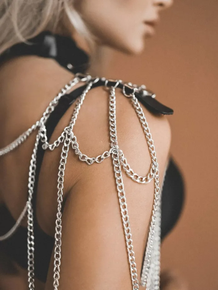 Dashdiamondx Female Sex Toys Sophia Chain Leather Harness